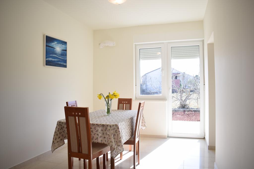 Apartment Mary Porat  Eksteriør bilde