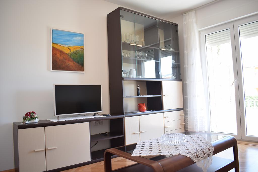 Apartment Mary Porat  Eksteriør bilde